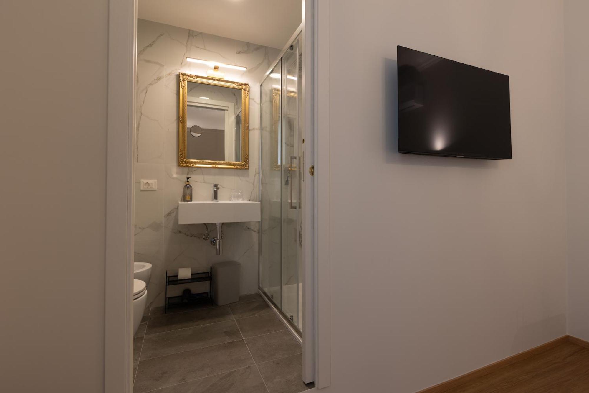 De Vince Suites - Luxury Rooms - Roma Termini Exterior foto